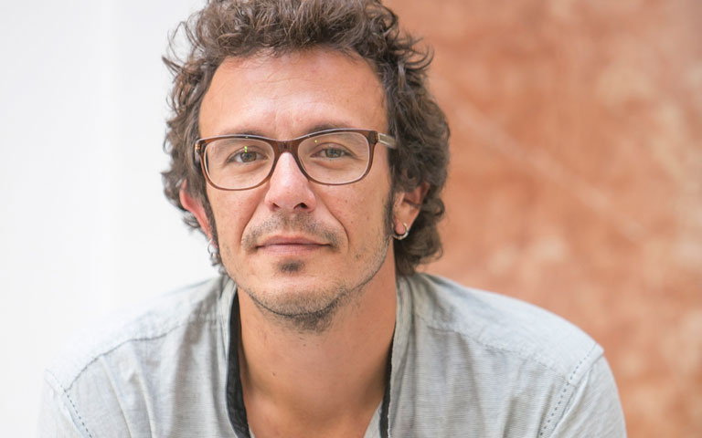 José María González